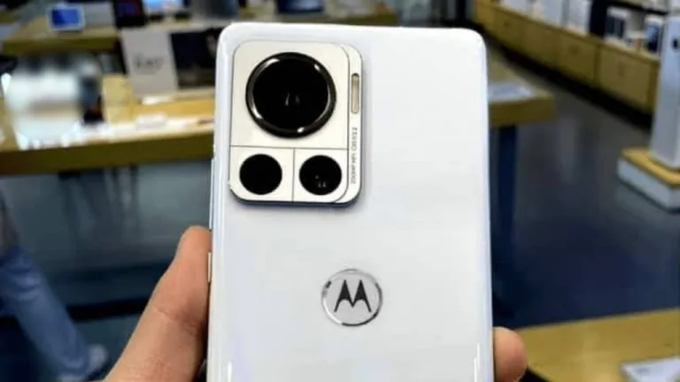 Motorola Edge 30 Ultra